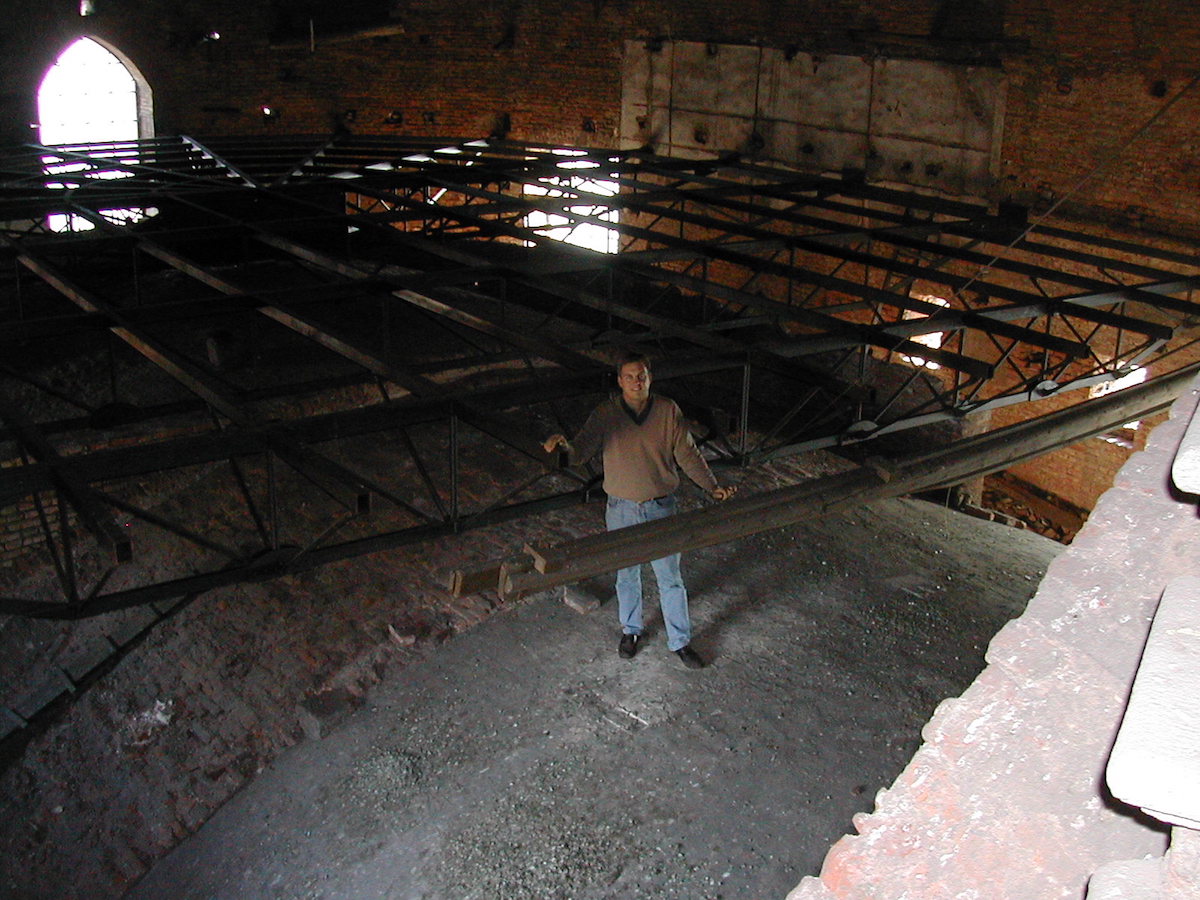 Soppalco in struttura metallica per il museo della sala del compasso all'interno della cupola di San Gaudenzio a Novara